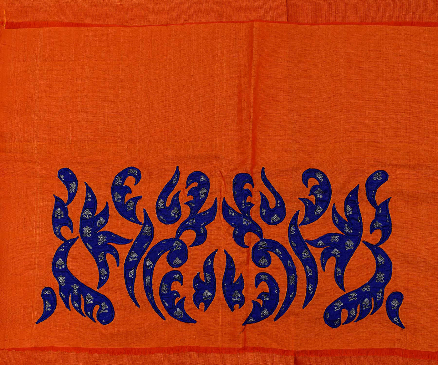 orange-kanchi-silk-saree-crafted-with-blue-kanchi-silk-applique-in-border