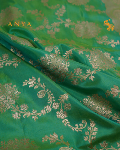 Rexona Banarasi Silk Saree with Creeper Design