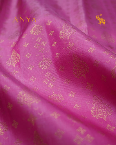 Lotus Pink Kanchi Silk Skrit Fabric with Off White Kanchi Silk Blouse Fabric