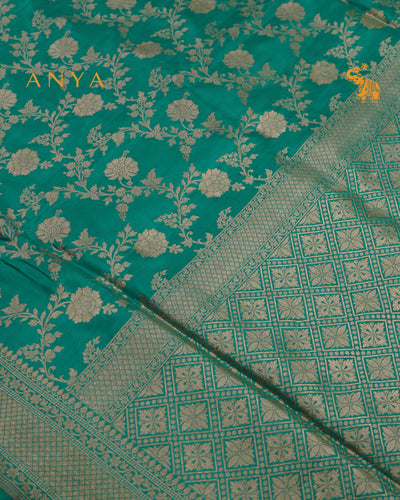 Rexona Banarasi Silk Saree with Creeper Design