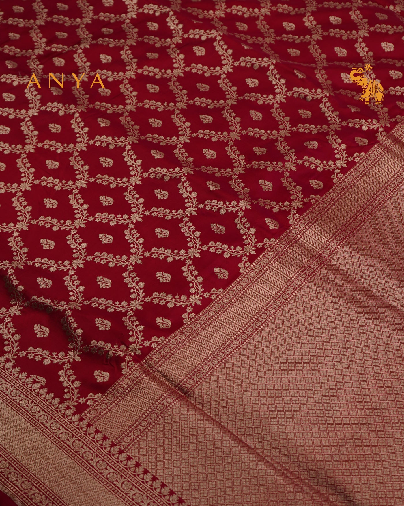 Arakku Thakkali Banarasi Silk Saree with Creeper Butta Design