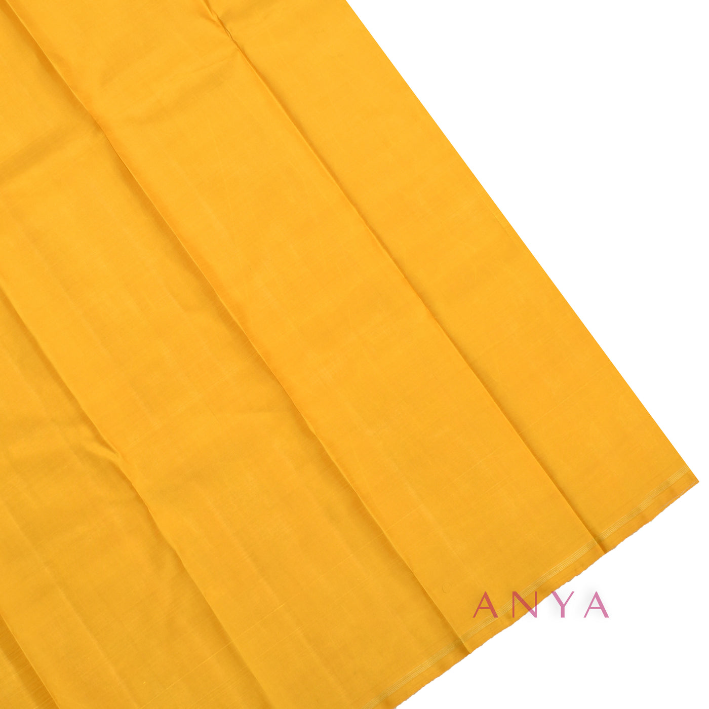 Rexona Kanchipuram Silk Saree with Mayil Chakaram Design