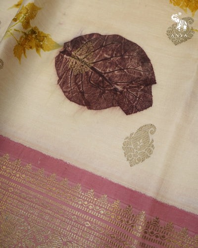 Off White Eco Print Kanchi Silk Saree with Onion Pink Getti Self Pallu