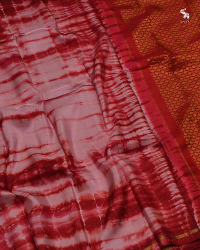 Onion Pink and Red Shibori Kanchi Silk Saree