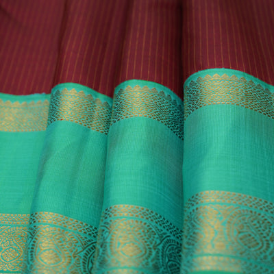 V Pakku Kanchipuram Silk Saree with Vairaoosi Lines Design