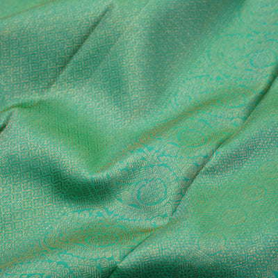 V Pakku Kanchipuram Silk Saree with Vairaoosi Lines Design