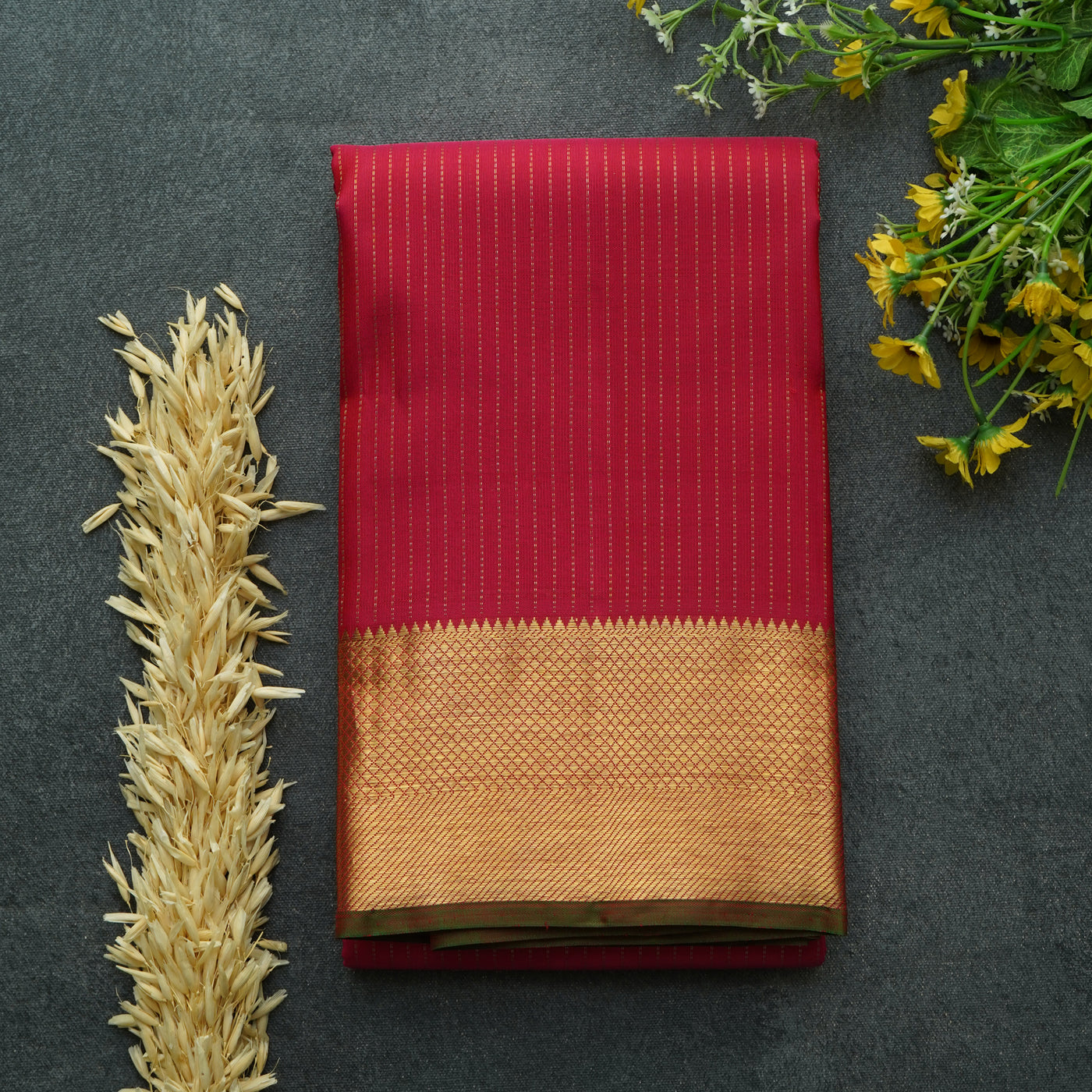 Red Kanchi Silk Saree with Muthu Seer Lines Design