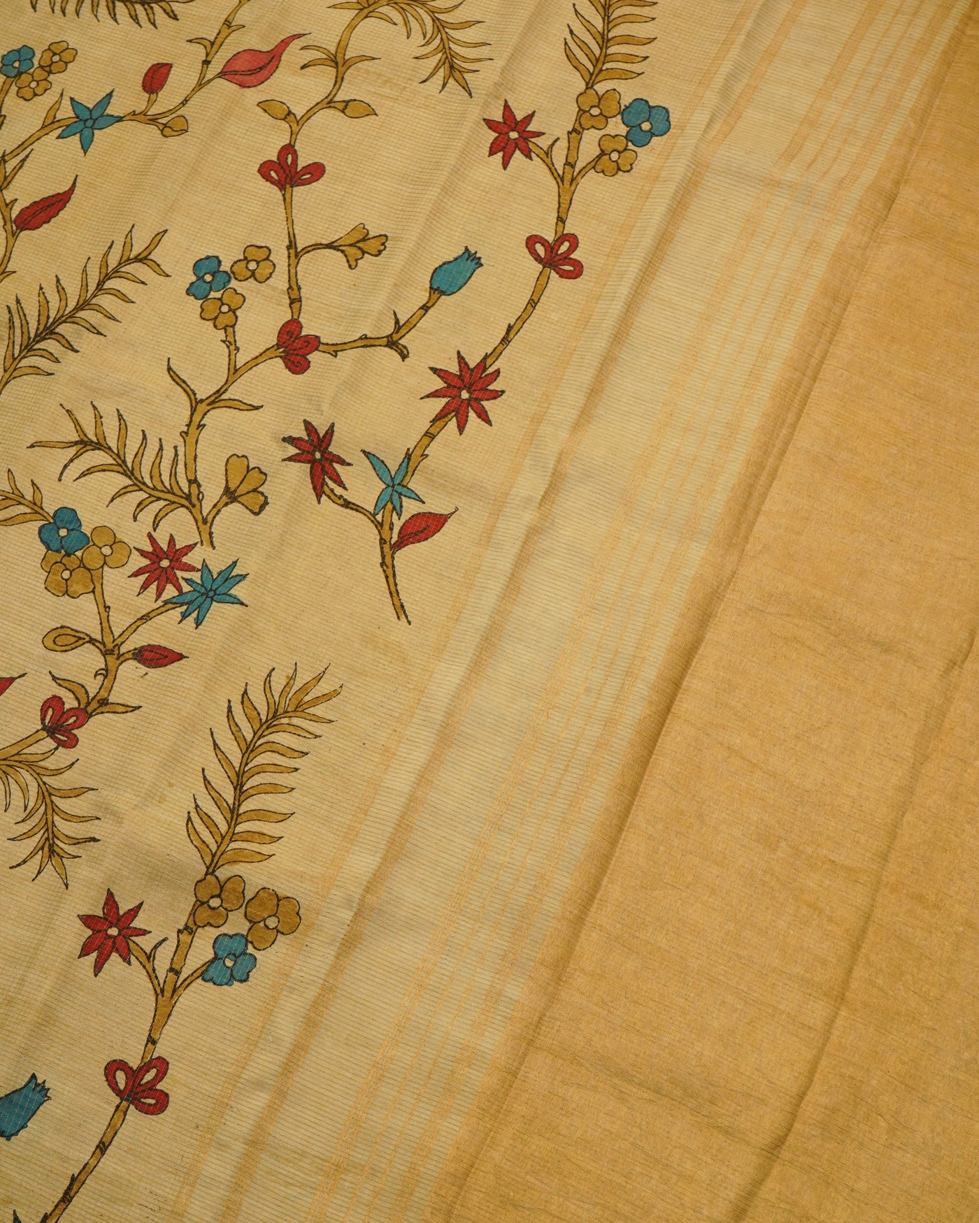 Off White Pen Kalamkari Kanchi Silk Saree