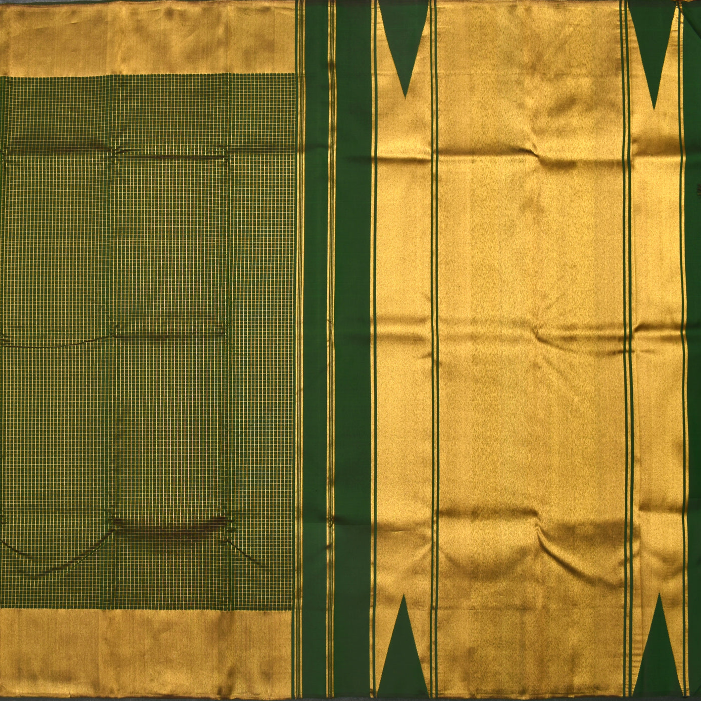 Bottle Green Kanchipuram Silk Saree with Small Checks Design