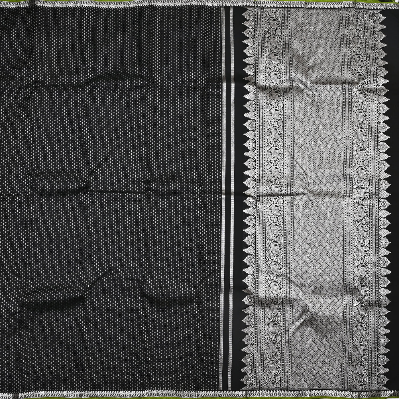 Black Kanchipuram Silk Saree with Kuligai Butta Design