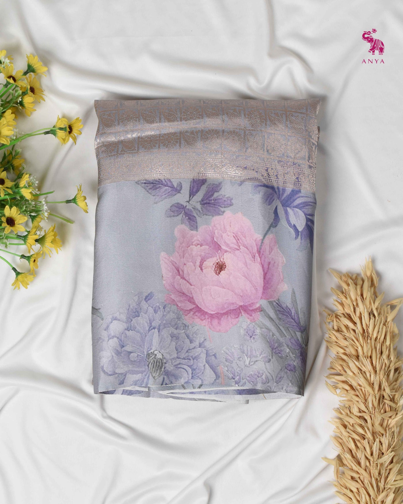 Light Grey Banarasi Silk Saree with Zari Checks Floral Design