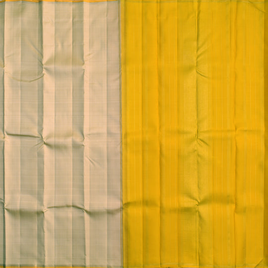 OFF WHITE KANCHIPURAM SILK SAREE WITH THREAD LINES DESIGN