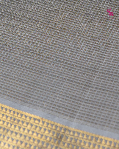 Grey Kanchi Classic Saree with Muthu Seer Lines Design