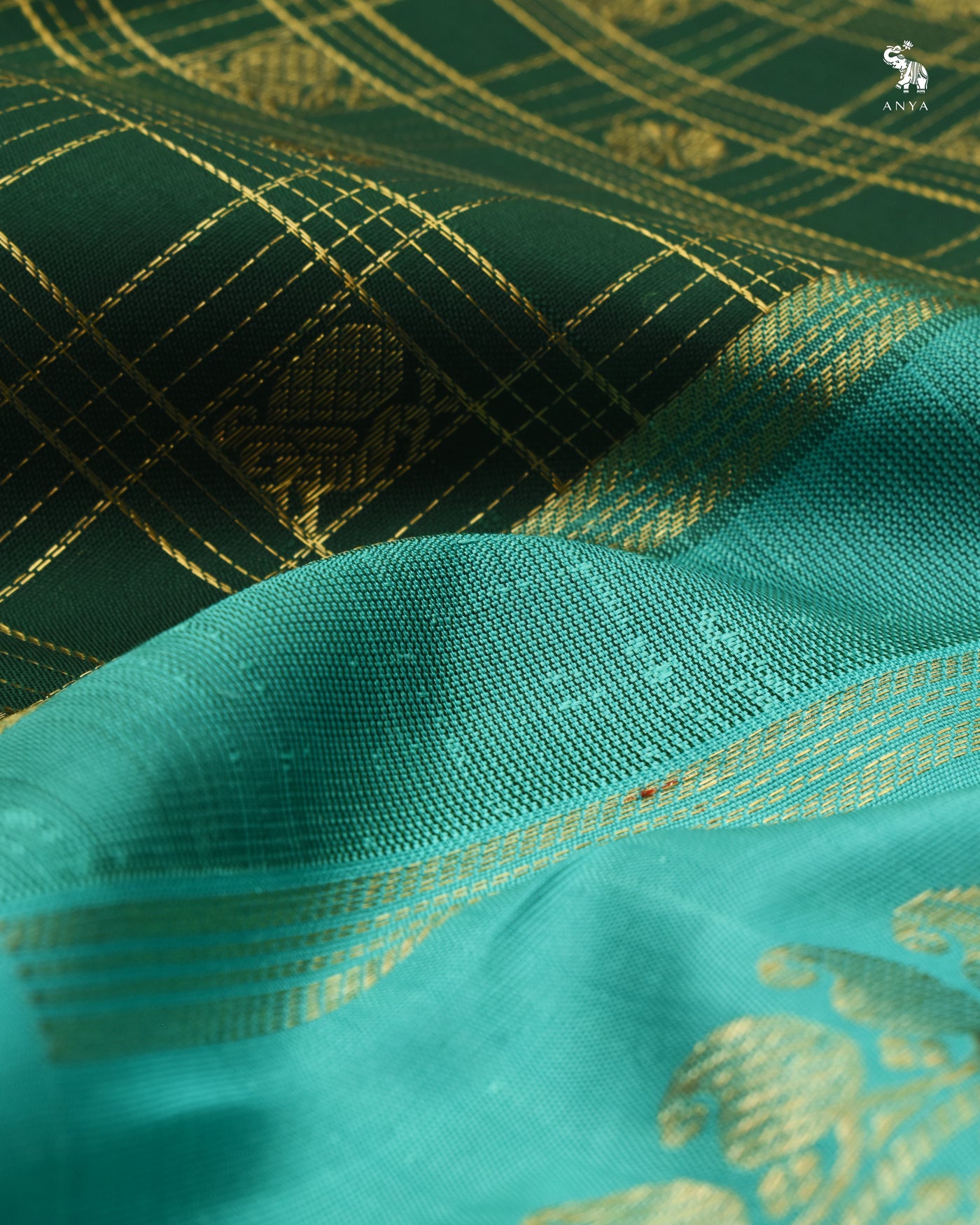 Bottle Green Kanchipuram Silk Saree with Mayil Chakaram Design