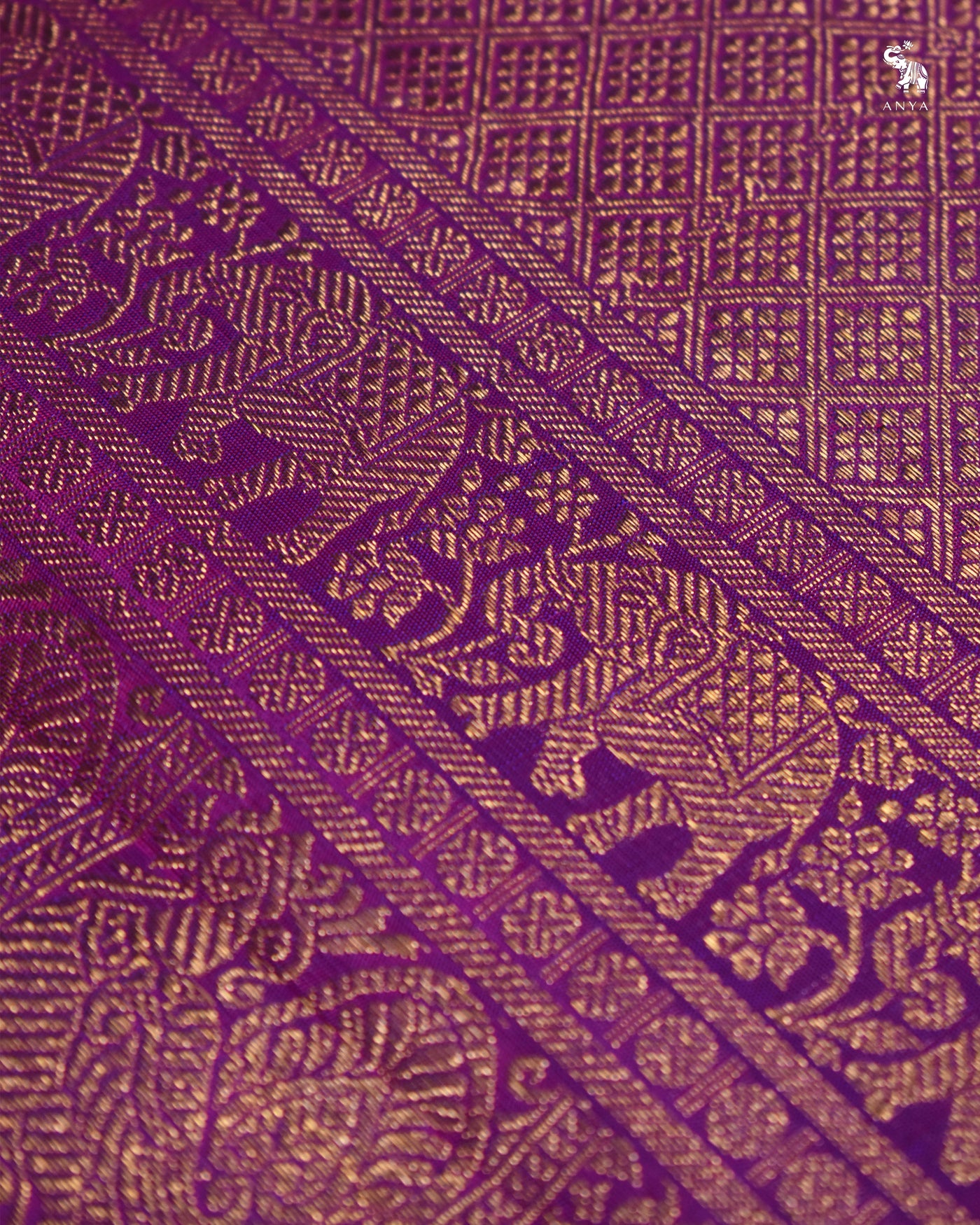 Onion Pink Kanchi Silk Saree with Horizontal Kattam Design