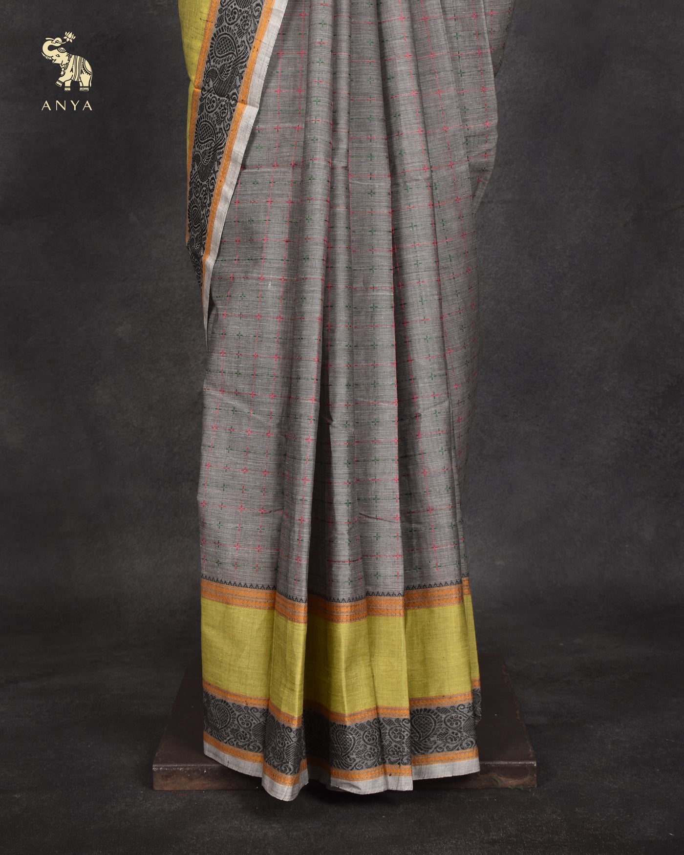 Grey Kanchi Cotton Saree with Thread Kattam Design