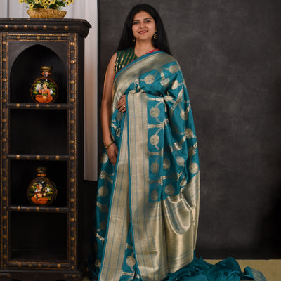 Rexona Banarasi Silk Saree with Creeper Design