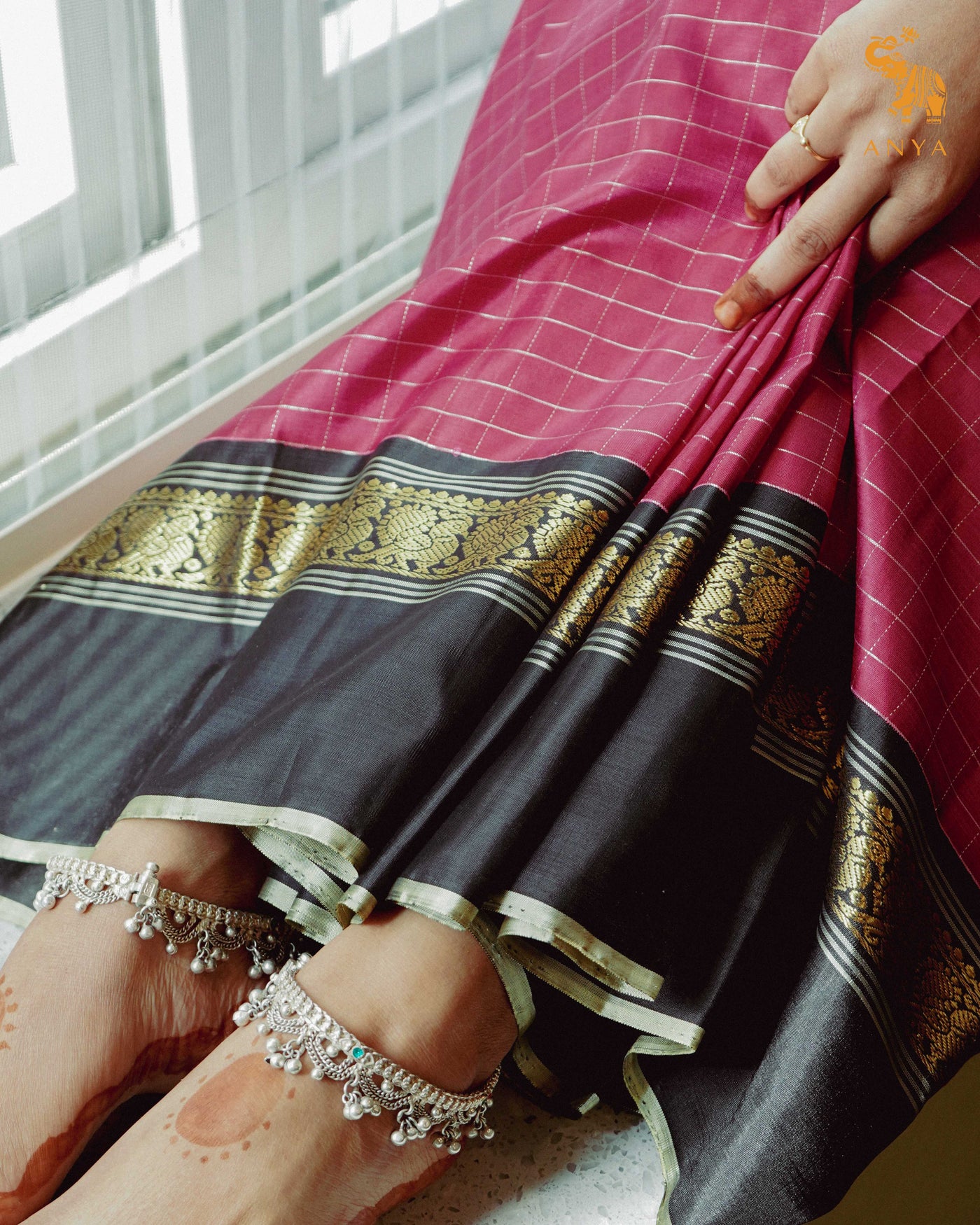 Arakku Red Kanchi Silk Saree with Small Zari Kattam Design