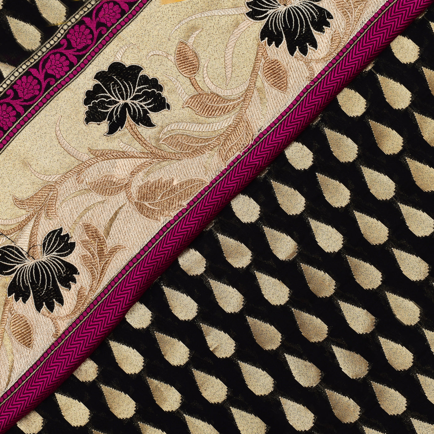 black-gold-zari-banarasi-silk-fabric-with-grand-border