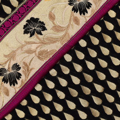 black-gold-zari-banarasi-silk-fabric-with-grand-border