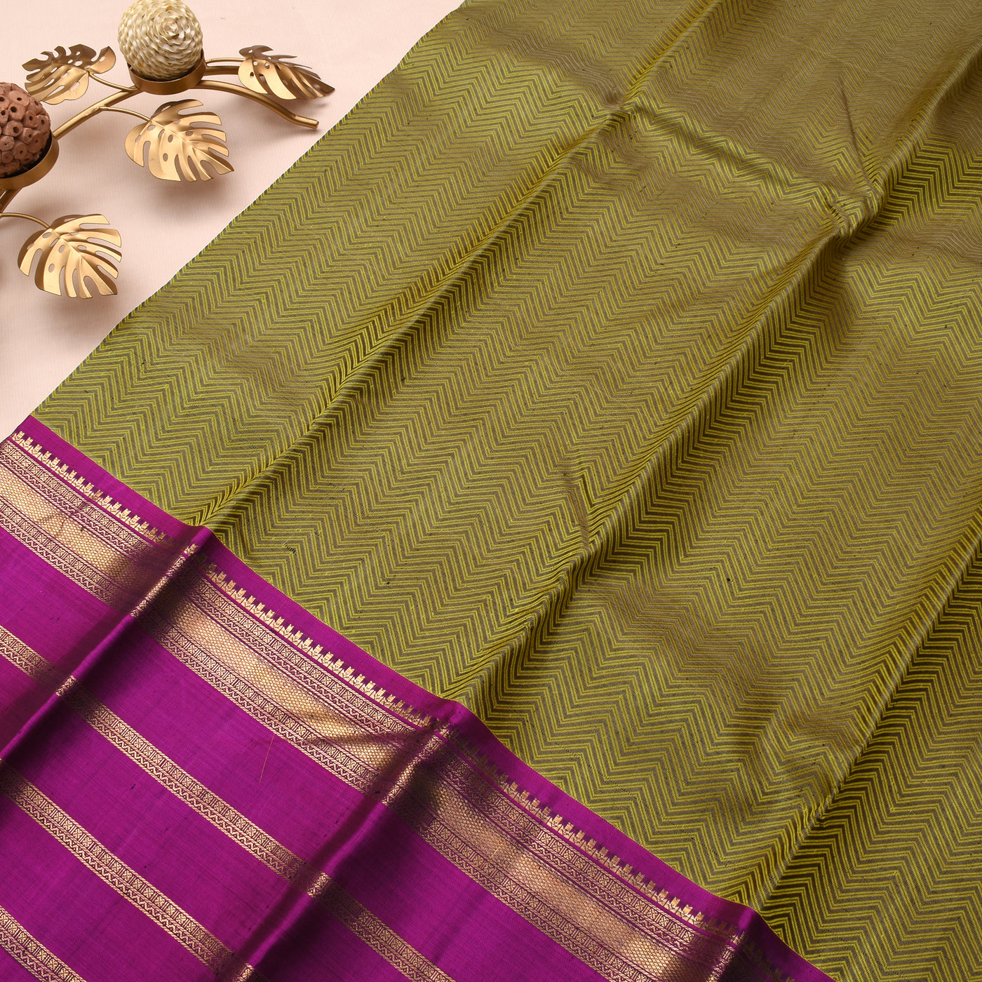 goldish-grey-kanchi-silk-saree-with-purple-blouse