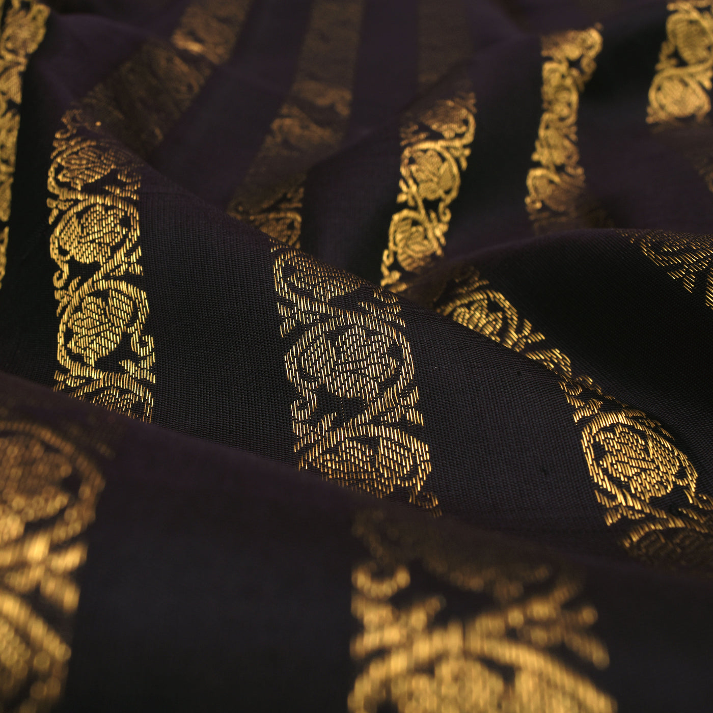 Dark V Pakku Kanchi Silk Fabric with Kodi Creeper Design