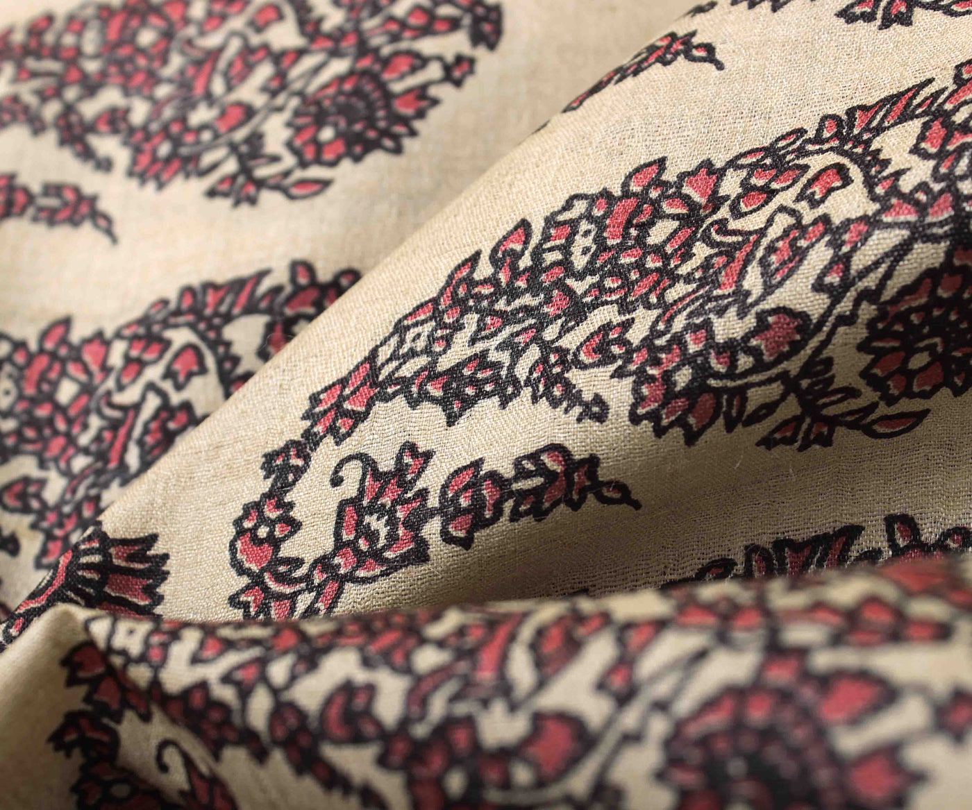 off-white-tussar-fabric-with-red-paisley-floral-printed-designs