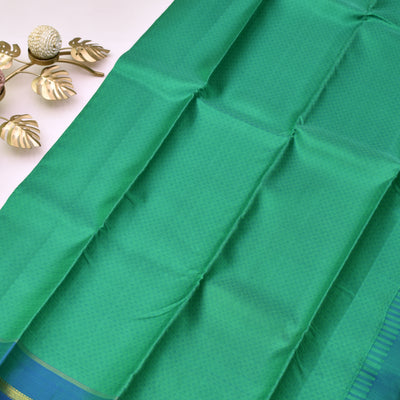 rexona-green-kanchi-silk-saree-with-dual-tone-rexona-blue-blouse