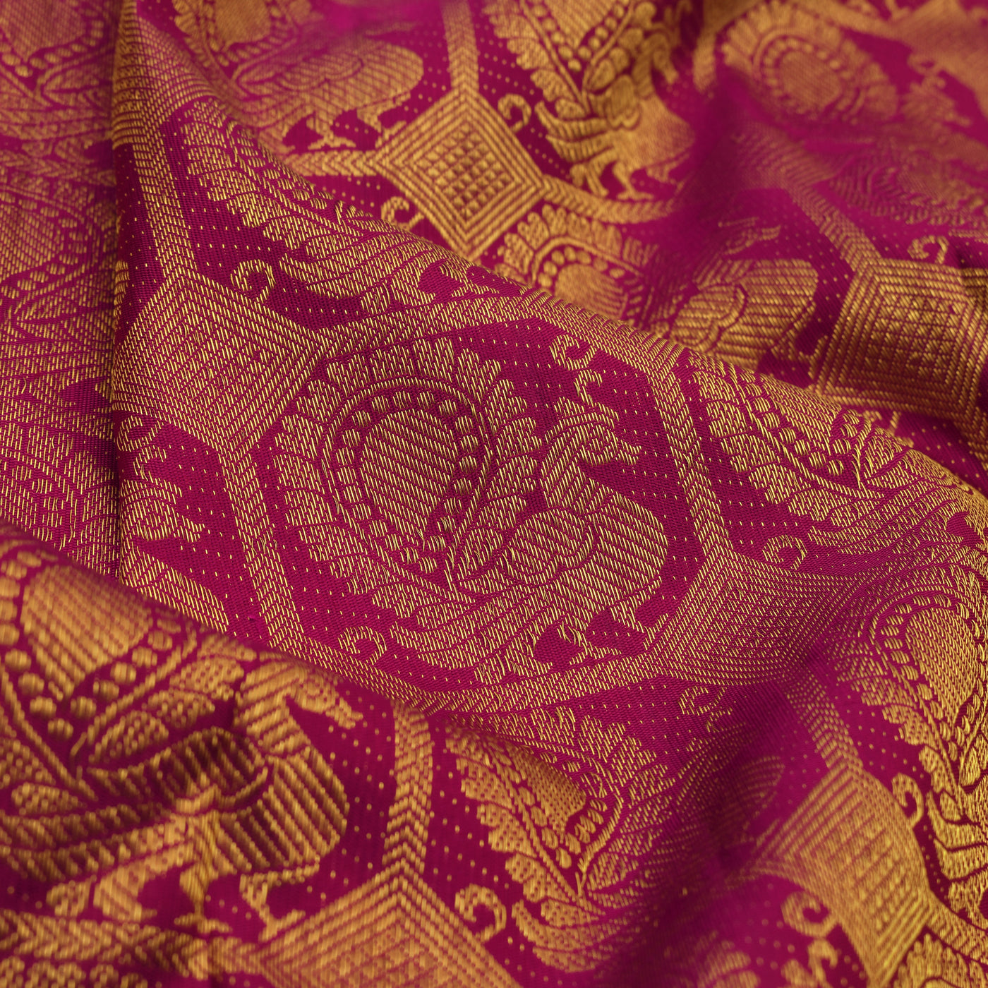 Rani Arakku Kanchi Silk Fabric with Big Peacock Butta Design