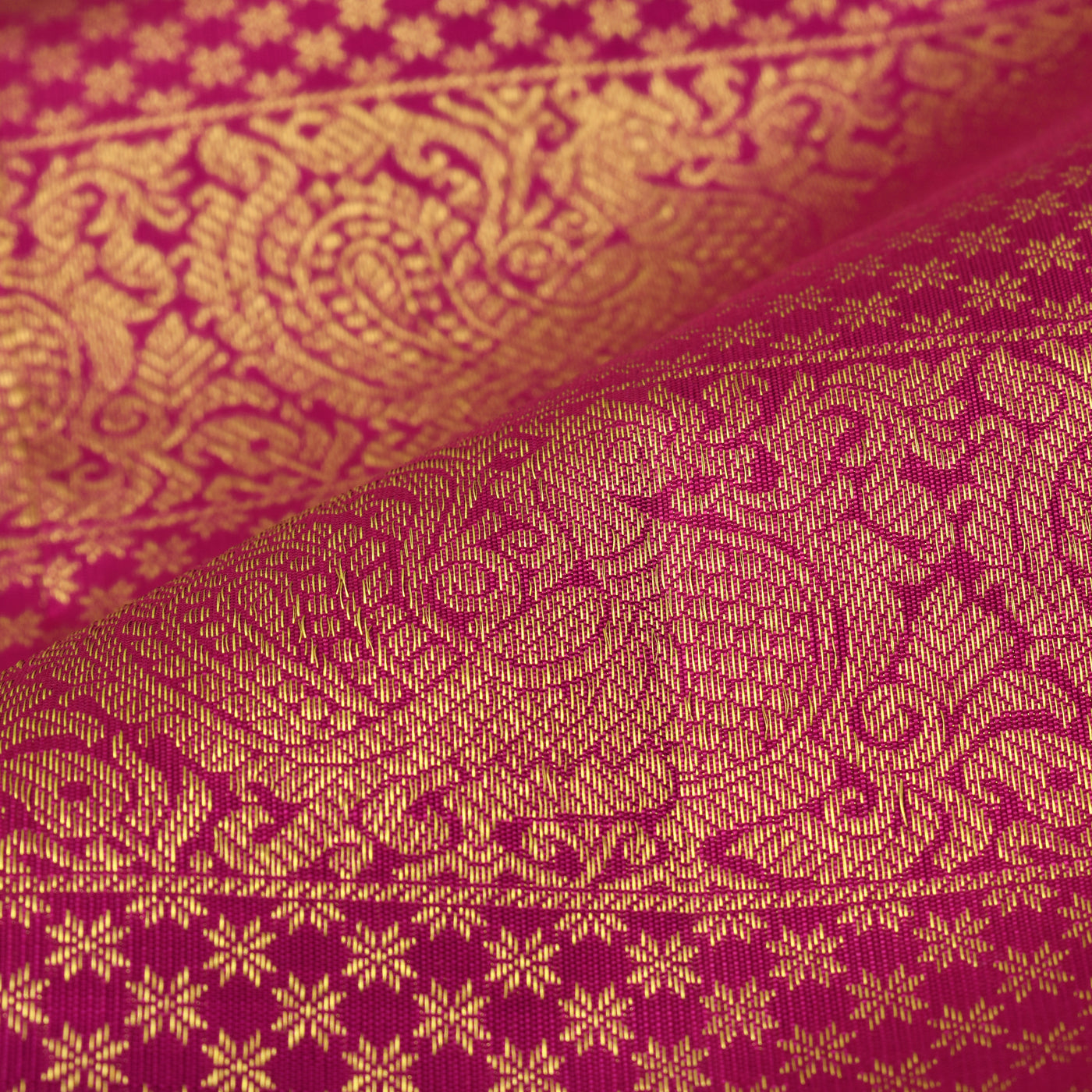 Rani Arakku Kanchi Silk Fabric