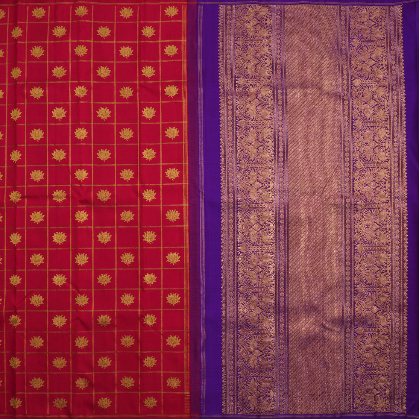 Arakku Thakali Kanchipuram Silk Saree with Lotus Butta Design