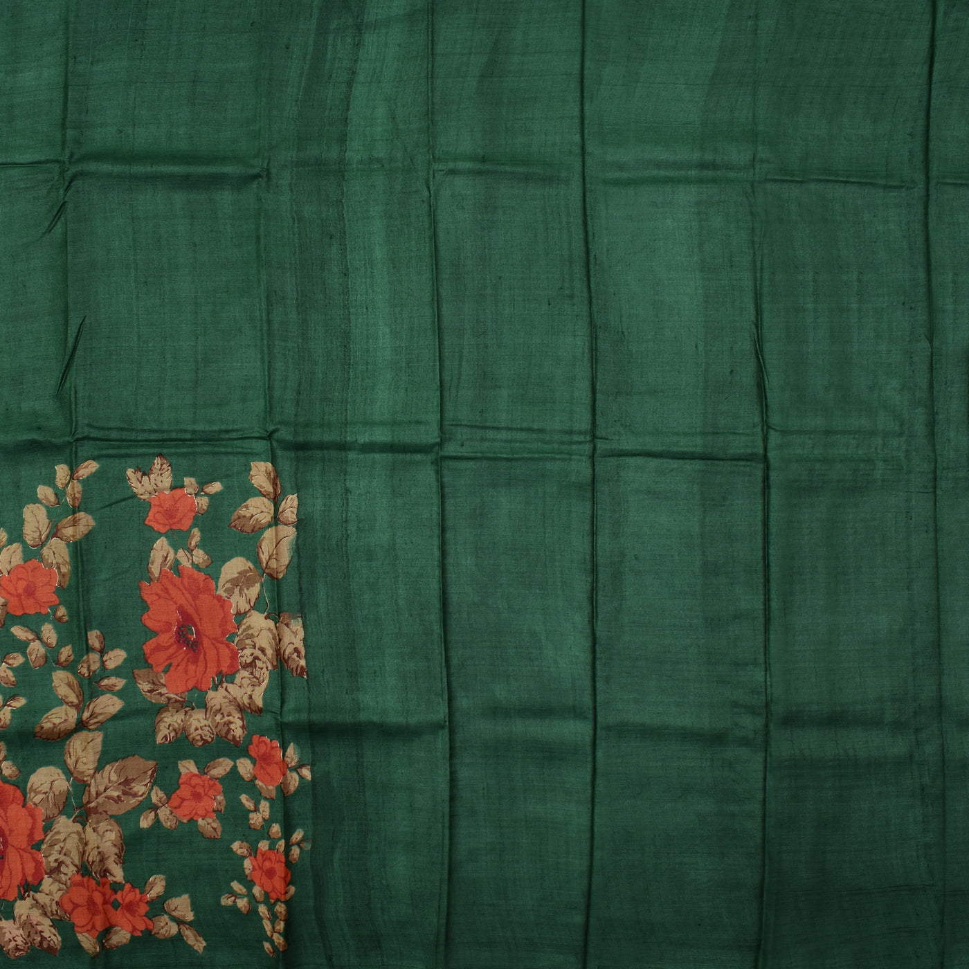 Dark Green Tussar Silk Saree with Plain Pallu