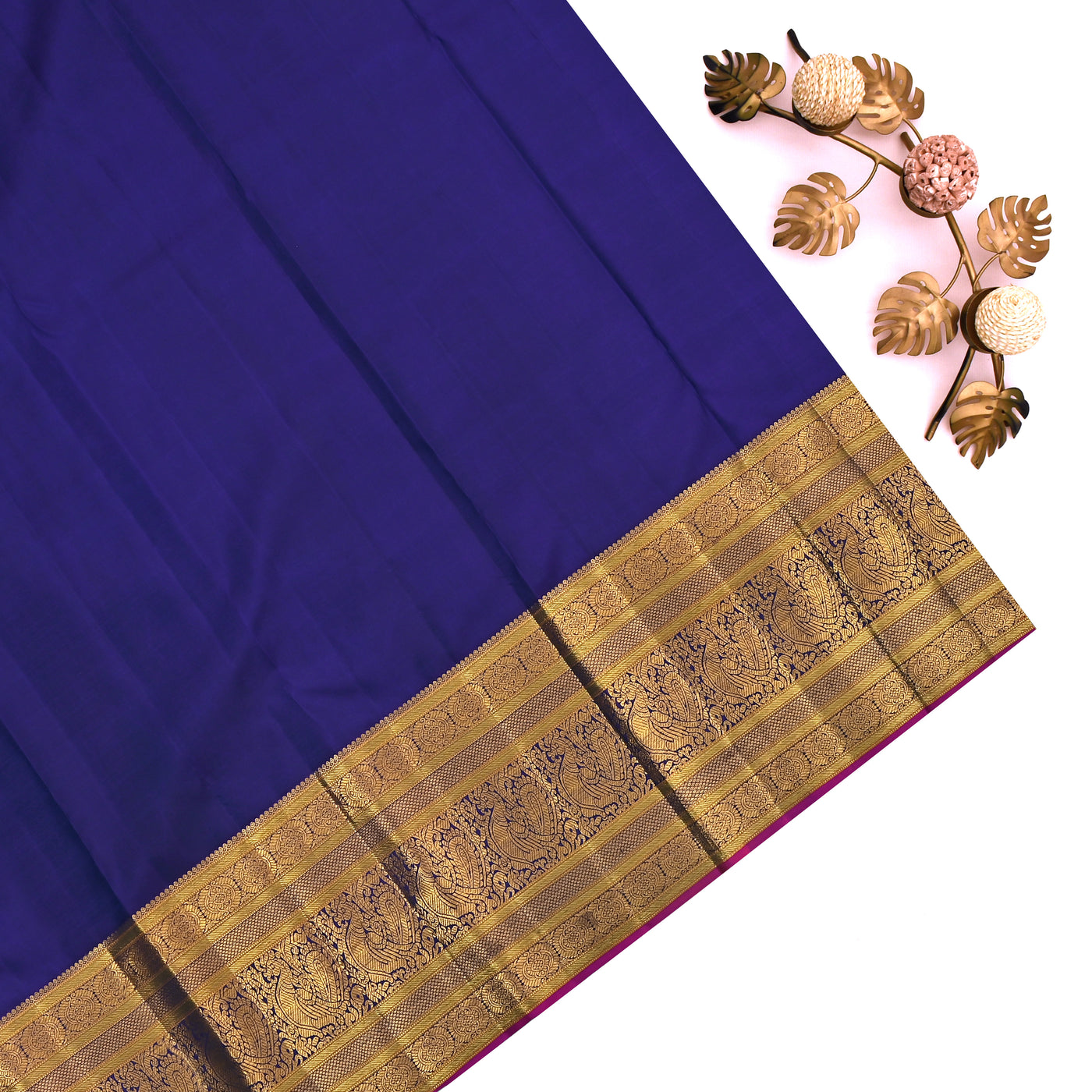 Rexona Kanchipuram Silk Saree with Creeper Design