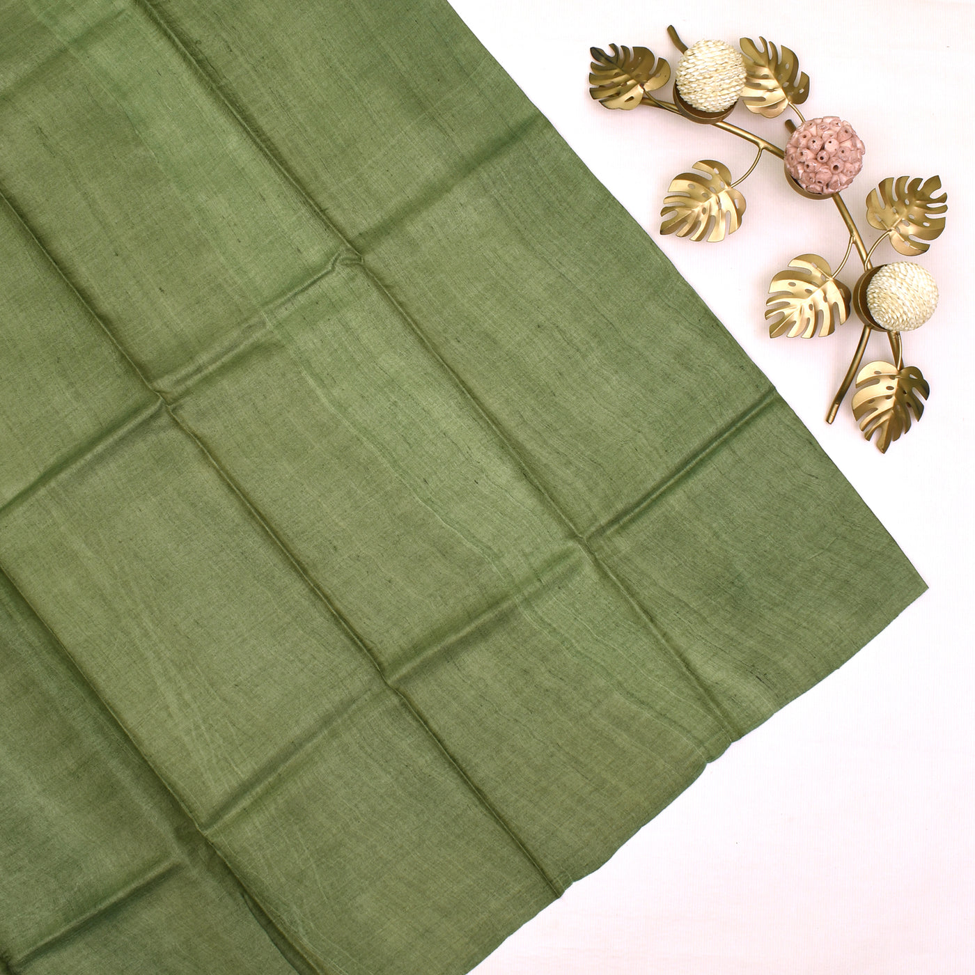 Apple Green Tussar Printed Saree with Plain blouse