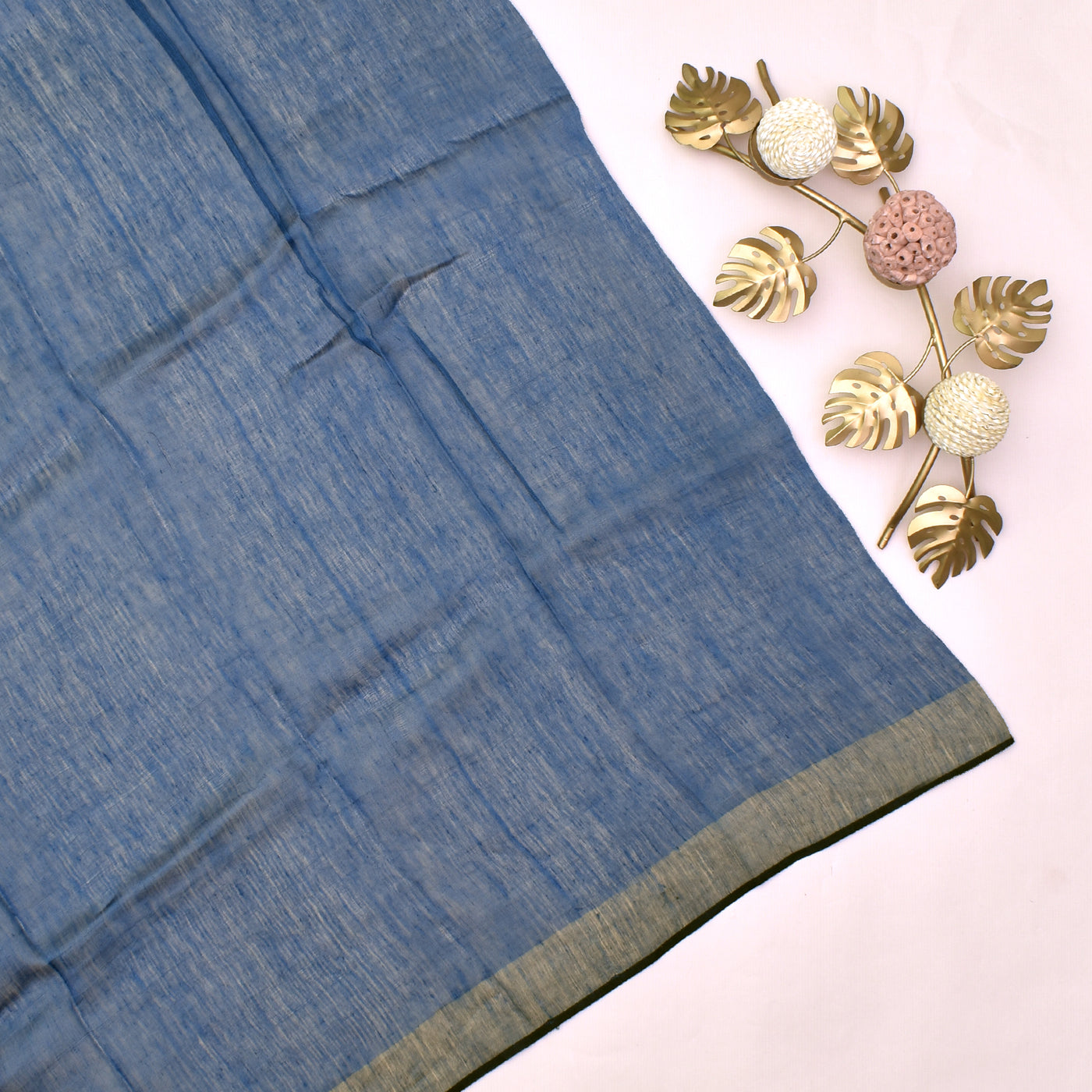 grey-linen-saree-with-blue-blouse