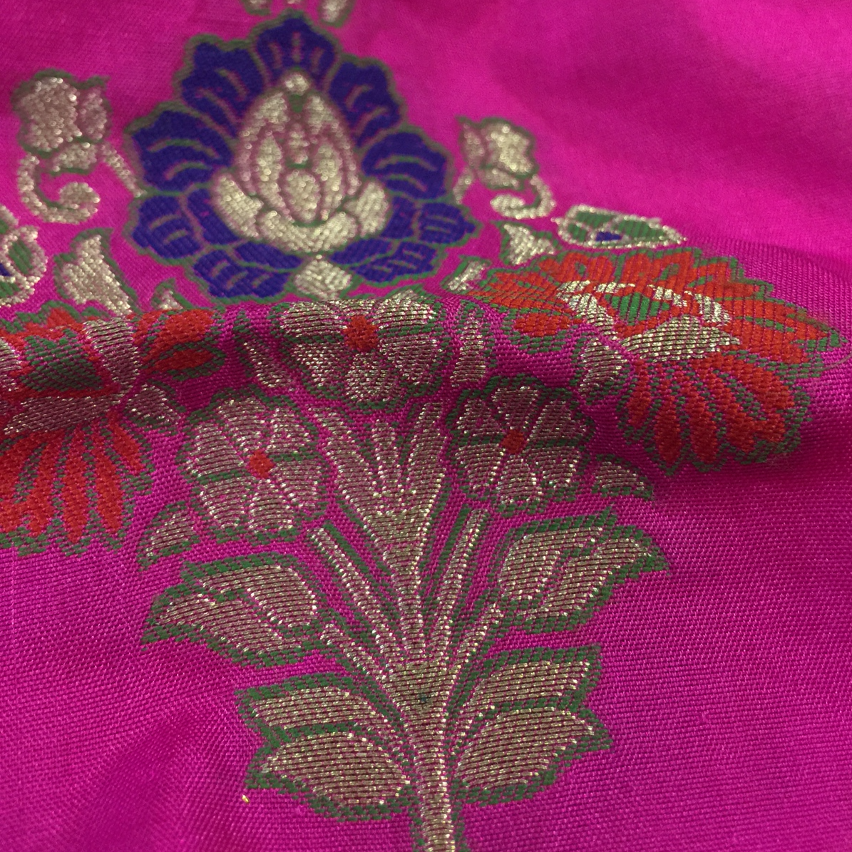 Anya Online  pink-banarasi-silk-blouse-fabric