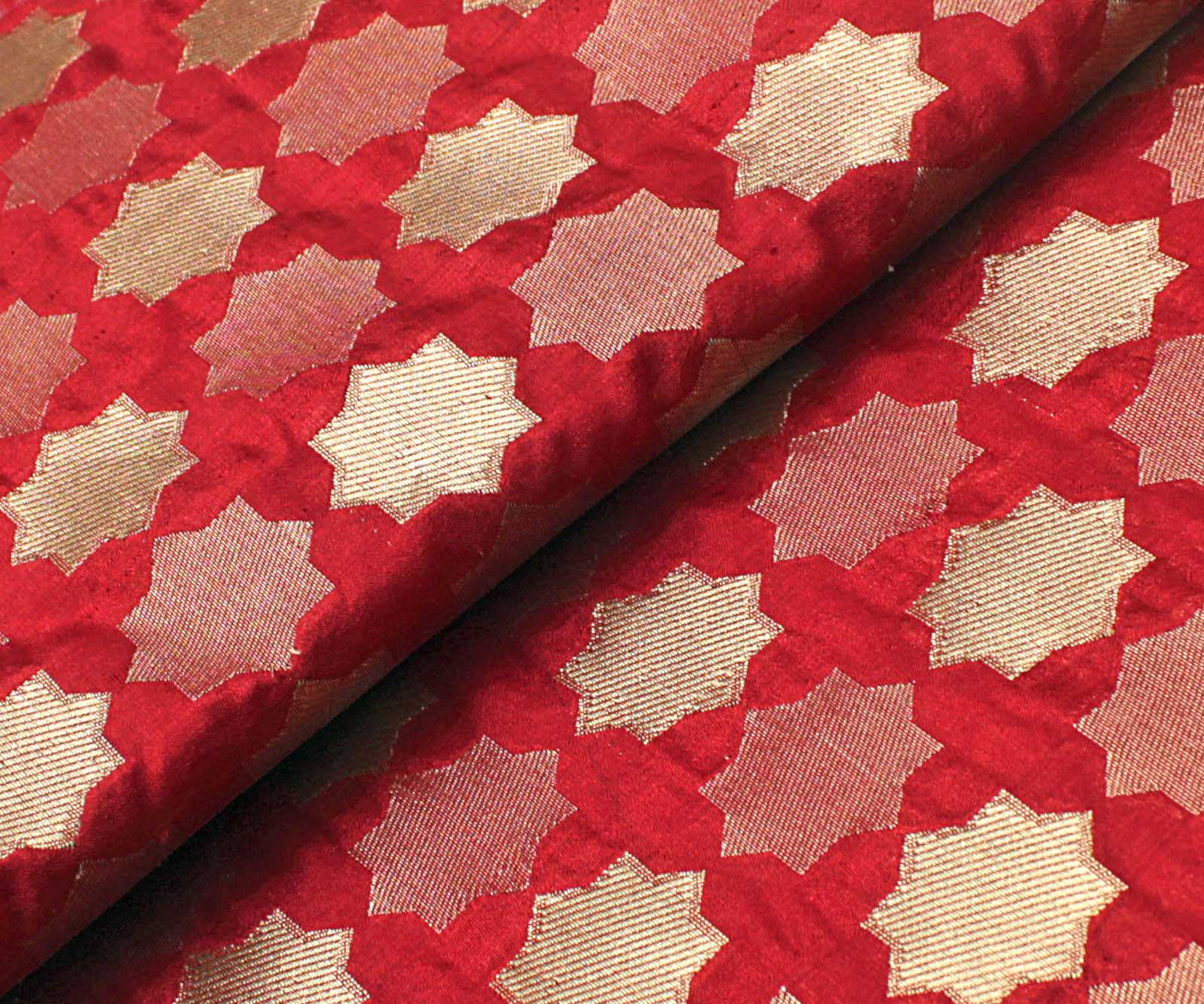 red-banarasi-silk-fabric-with-star-zari-highlights